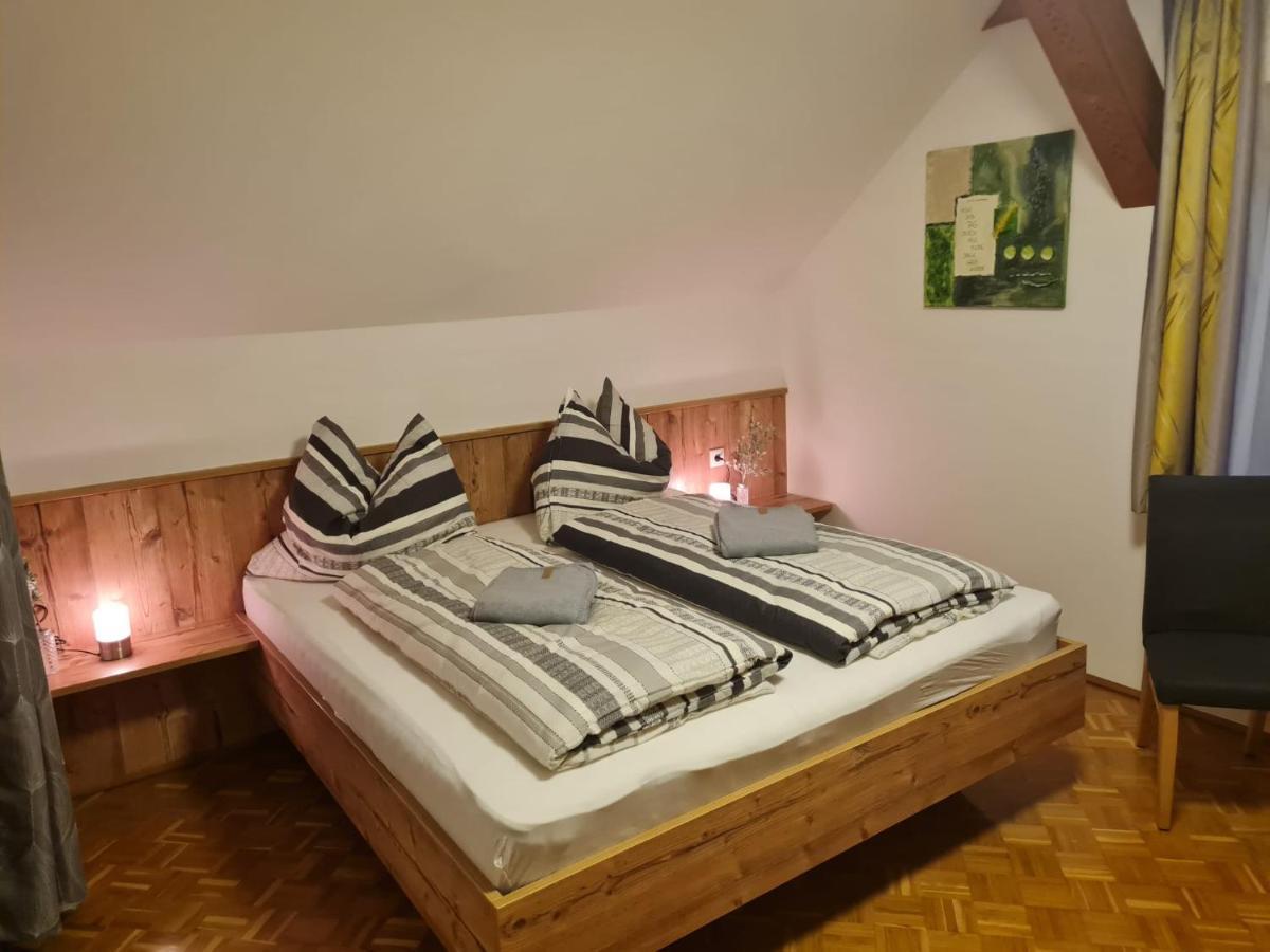 Apartment Berg & Naturliebe Oberweissburg Buitenkant foto